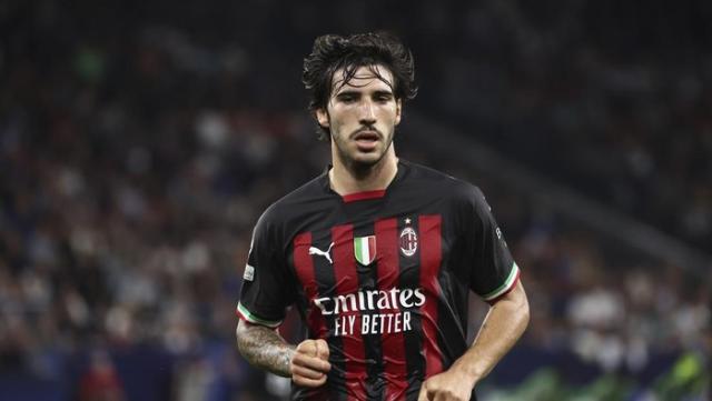 1687857621220033848.jpeg sandro-tonali_169.jpeg